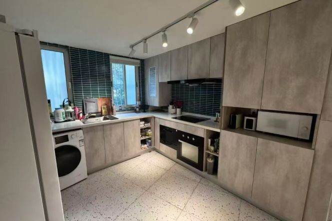Big Garden 2Beds 2Bts Duplex@Jing'An