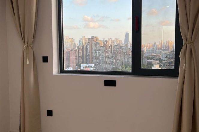 Changshou rd high rsie&new 1Br wt good view,floor heating