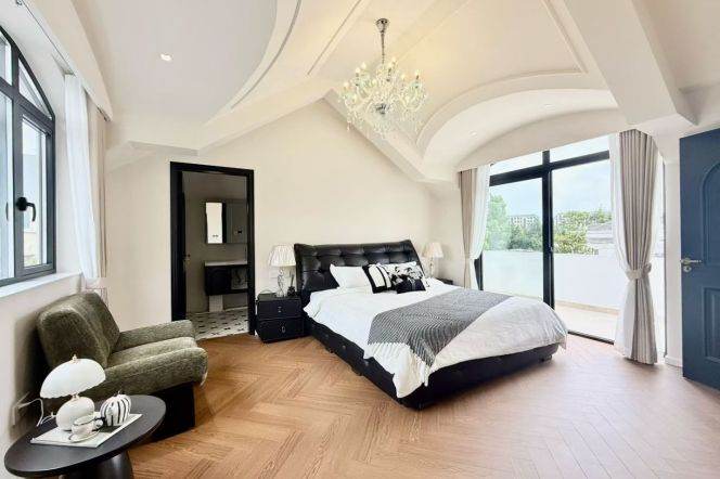   Luxury French Retro Single Family Villa with Full Smart System & 3 Parking Spots