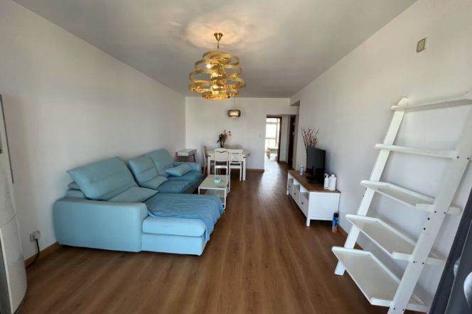 Nice compound 2Brs/2Lrs/1Bt apt nr Wuning rd,M13/14