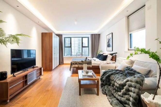 Bright 1Br fully furnished 