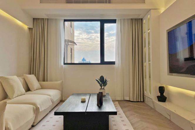 caoyang rd modern 1BR/big living room@L3/4/11/14