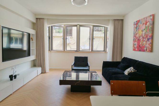 Jingan Temple,Jiangsu rd,spacious&new 1Br wt floor heating