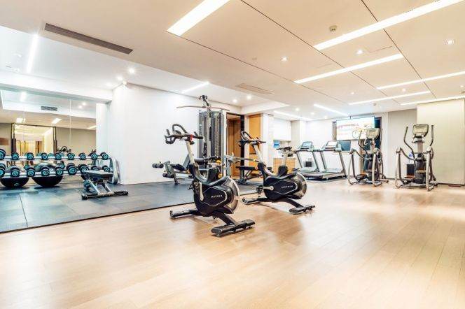 serviced 2brs nr ECNU with walking distance to line 3/4/7