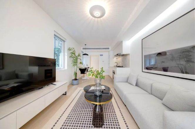 Cozy 1Br w. big Yard &Floor Heating