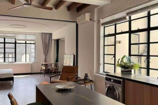 Beautiful 1+1br with terrace @Middle Fuxing Road