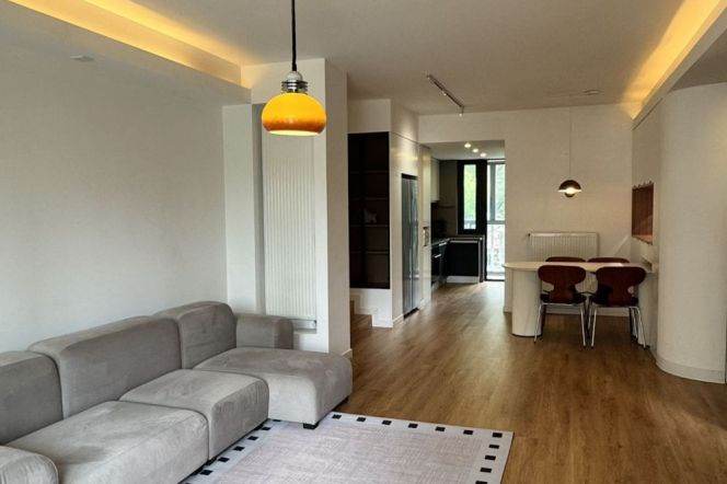 xinhua rd,Jiaotong Uni. 3Br 2Bt wt wall heating,N-S transparent