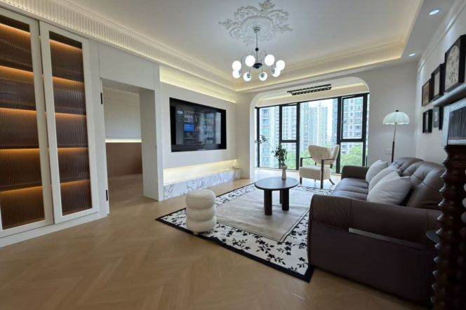 2 Brs, 2 Baths, Floor heating/Oven/Dish washer, 130 sqm @ Shanghai children medical centre L6