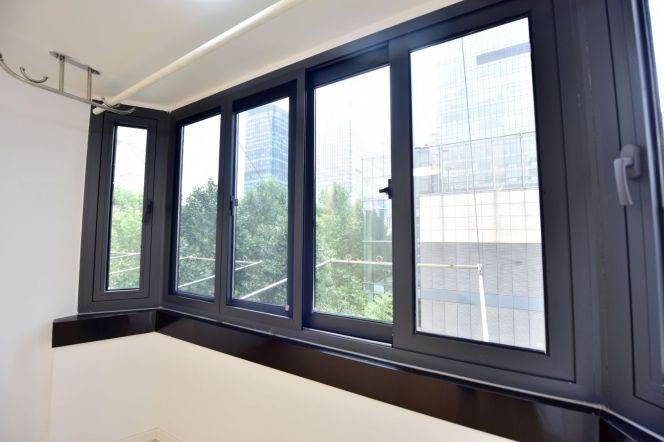 Valuable/Brandnew Xiangyang/Huaihai Rd 1+1BR with Elevator 9.8K 