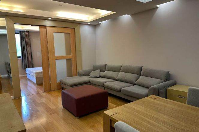 Decent 2br Apt close to Changping Road