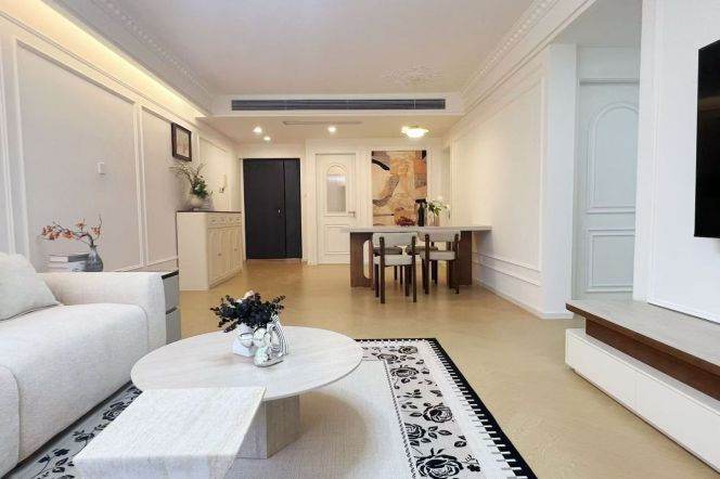 2 Brs with Brand-new Dec, Central ac, Dryer, 120 sqm @ Lujiabang metro L8&9