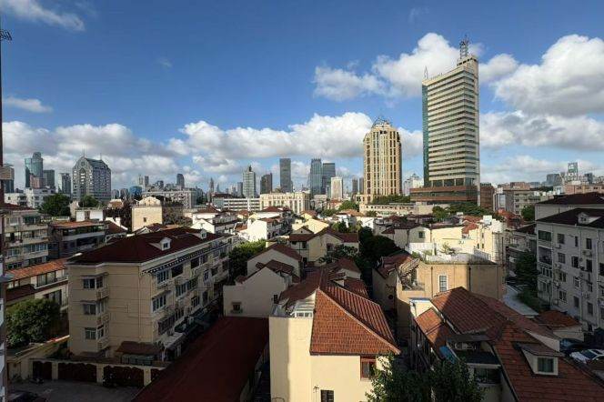 great value apartment- prime location- 1bed elevator- Wuyuan Road -Line 1/7 Changshu Road