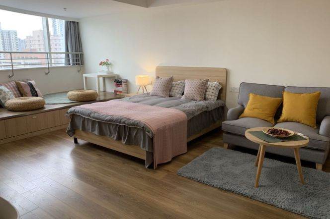 1Studio near line 1/3/4 convenient to SISU(ESSCA) can long and short lease
