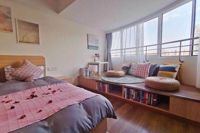 1Studio near line 1/3/4 convenient to SISU(ESSCA) can long and short lease