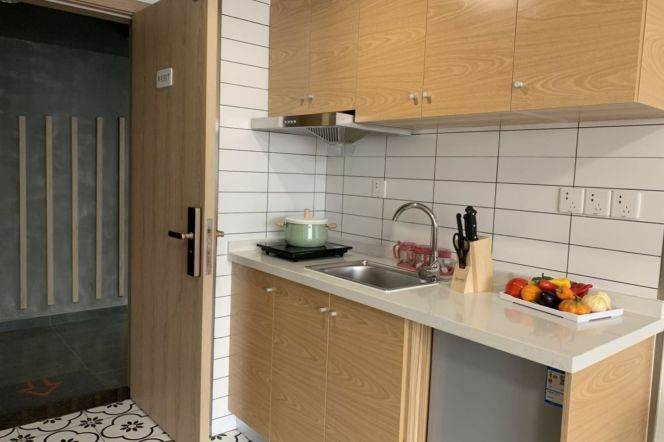 1Studio near line 1/3/4 convenient to SISU(ESSCA) can long and short lease