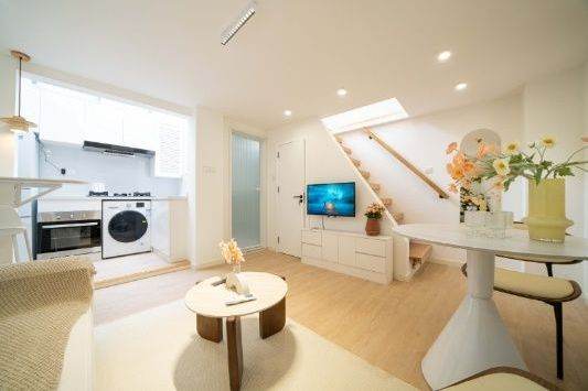 Valuable/Character lanehouse with Terrace/Walk-in Closet 9.5K 