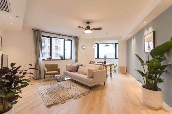 2 Brs with Wall heating/Central ac/Dish washer, 110 sqm @ Hongqiao metro L3,4&10