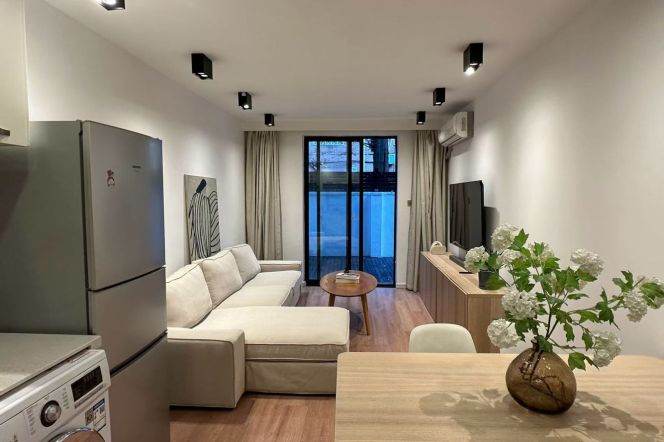 Nice Garden 2br House close to Jing'an Temple