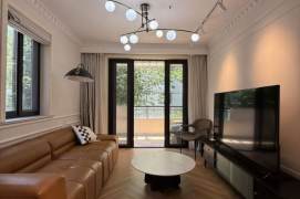 Nice balcony 2Brs/2Lrs/2Bts apt nr Jiangsu rd,M2/11