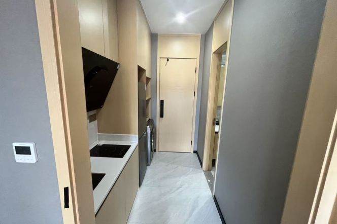 1Studio near line 1/9/11 Xujiahui and Jiao'tong Uni can long and short lease