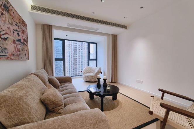   Fresh spacious 1br Nr yishan road M3/4/9