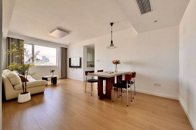 Bright 2Br wt floor heating,good view@Wuding rd,Jiangsu rd