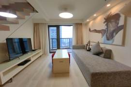 Loft one bedroom service apt 2mins to Langao Rd,free for gym & Wifi
