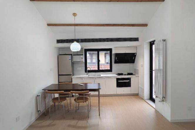 Brand new high ceiling 1br+balcony Nr changshu Rd M1/7