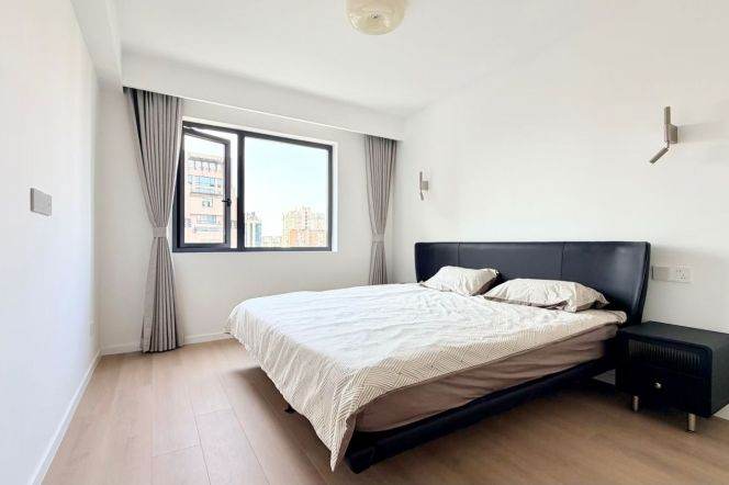 2 Brs, Floor heating/Central ac/Dish washer/Dryer, 110 sqm @ Jiashan metro L9&12
