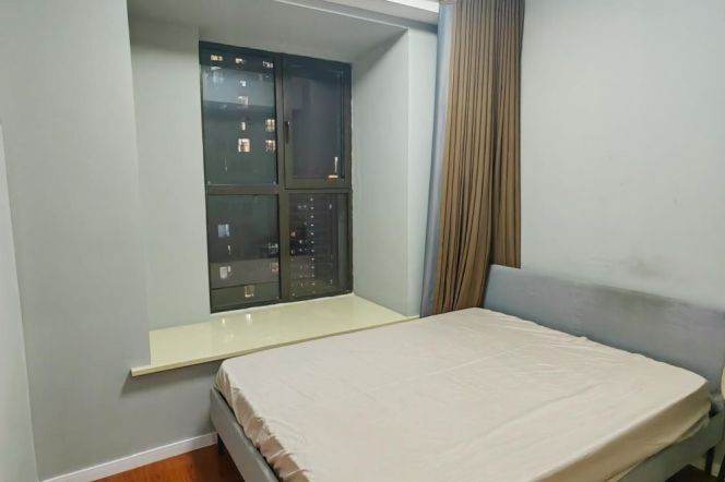 Cozy 1 br next NYU shanghai, 4 mins walking to L 6/8/11 Oriental sports center st.