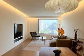  Modern & Bright 2+1 Bedroom Home with River View, Central Air & Underfloor Heating
