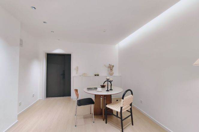   Fresh spacious 1br Nr yishan road M3/4/9