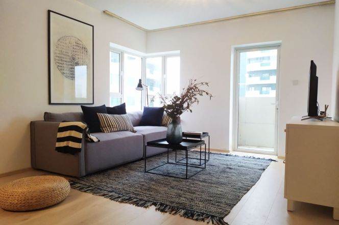 Ambassy Court Furnished 2+1 w. Heating/Balc