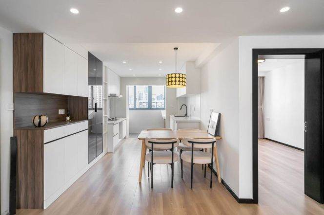 Modern 2brs/102sqm & floor heating/oven @Luban Rd & Line 4