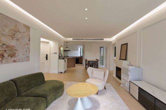 Wukang road, 2Br 2Ba 1Big Balcony 120Sqm, Chang shu road, 1/2/7