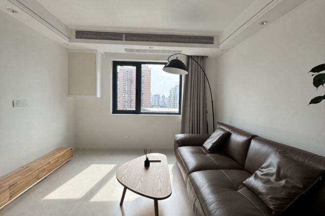 Fabulous 2Br +Elevator +Heating | Big windows | South Shanxi rd metro&Iapm | First rent
