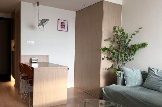 Tongji Garden -1bed - modern - elevator- convenient location-line 7 Changping 