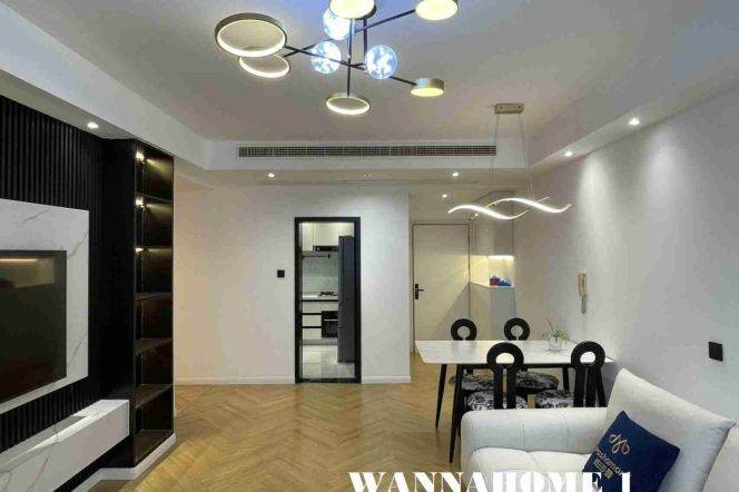 Large Covered Balcony+Really Bright&Spacious 2Bdrs 1Bath Apt+L10/11 Jiaotong Uni.+Stunning View
