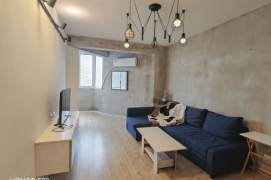 Jiang su road, Nr Suzhou creek, 1Br 80Sqm Elevator, L2/11/13