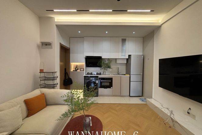 11.5K+Spacious 2Bdrs 1Bath Apt+L13+14 Wu Ning Rd+Stunning View+Great Deal+Large Storage