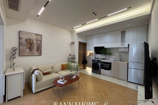 11.5K+Spacious 2Bdrs 1Bath Apt+L13+14 Wu Ning Rd+Stunning View+Great Deal+Large Storage