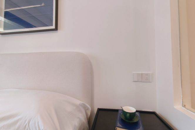 Fresh elevator 1br Nr Guilin Rd M9/12/15