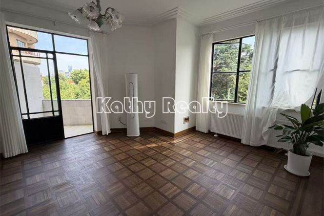 Beautiful historic building Balcony changshu Rd 16.5k