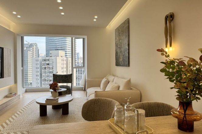 Suzhou Creek | Simple & Beautiful 2BR + Big windows | Hanzhong rd metro | Good view