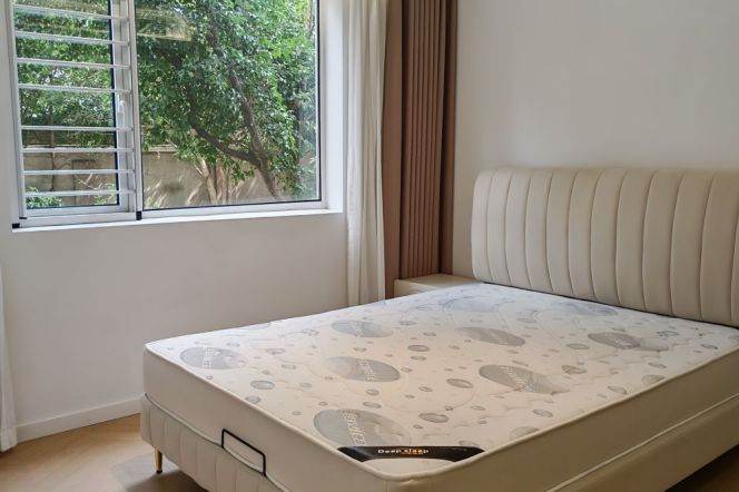 Wuding Rd,Jing'an Temple cozy 3Br 2Bt wt floor heating