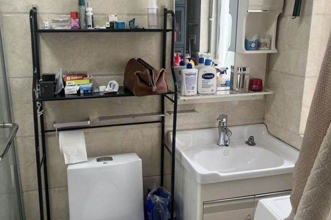 High-rise 2br Apt close to Changping Road metro