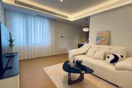 Xuhui West Bund 2+1 br Apt &floor heating &oven 14K