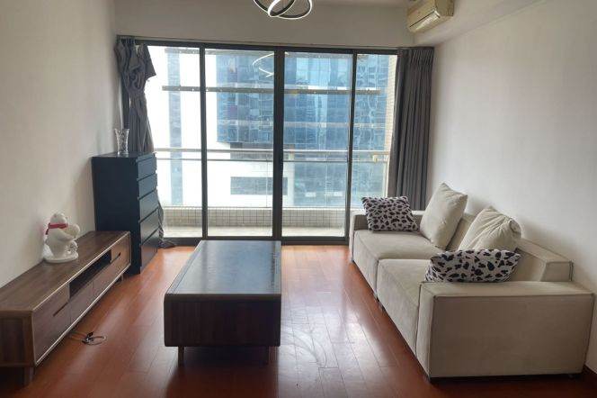 Cozy modern decorated 2 BRS near Hanzhong rd station 