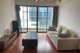 Cozy modern decorated 2 BRS near Hanzhong rd station 