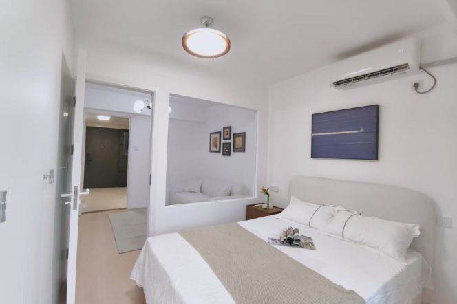 Caobao rd/cozy 1br 1lr/brand furniture/elevator/bright room,@L12/1